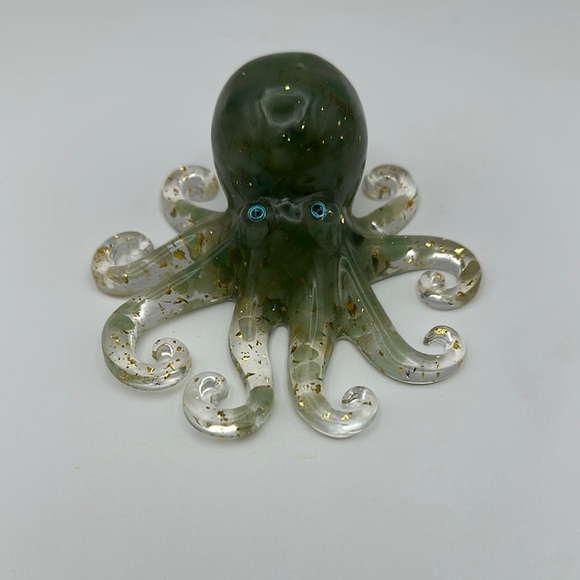 Cute Green Aventurine and Gold Foil Flakes in Resin Octopus Figurine - Picture 1 of 6
